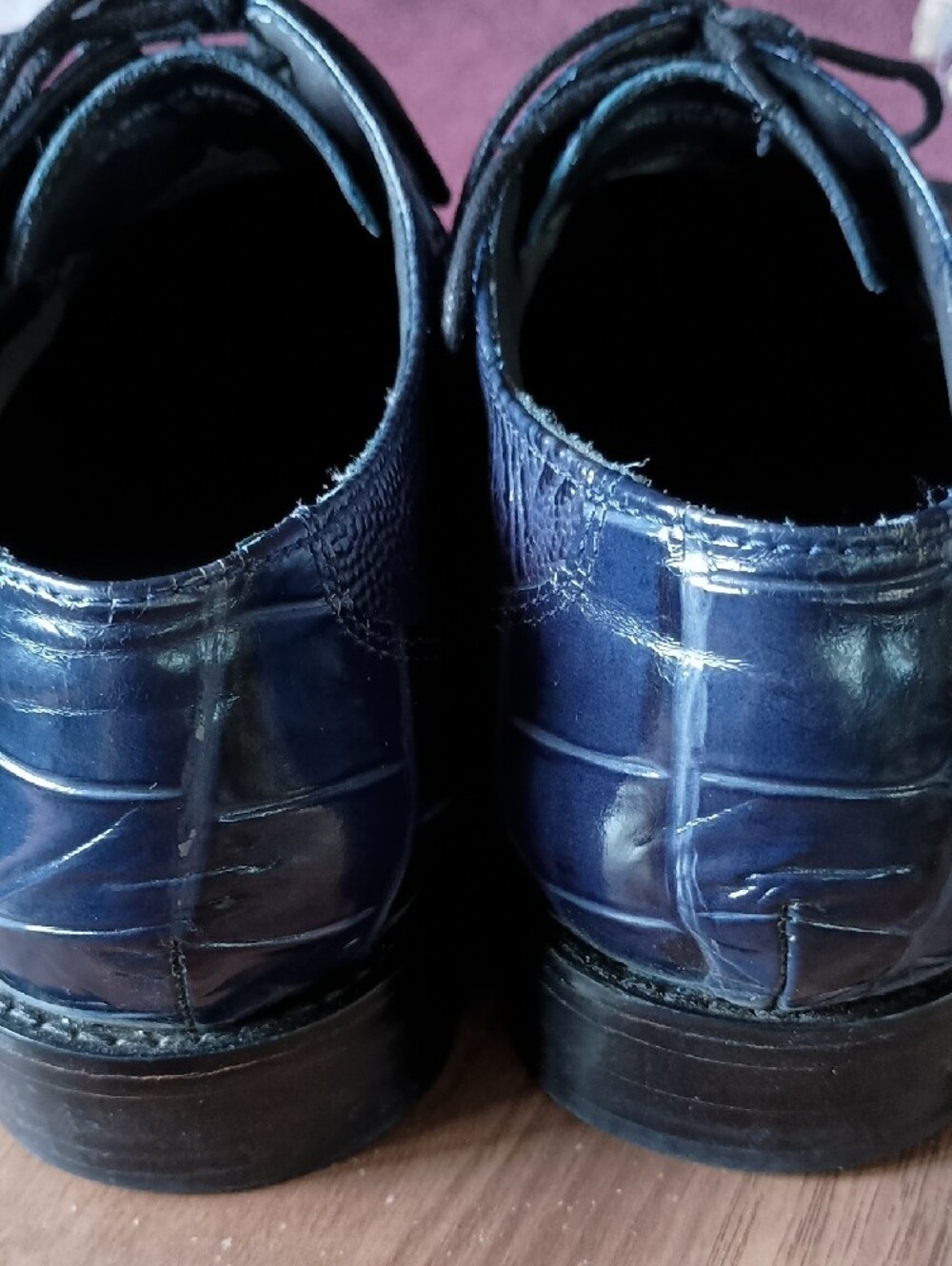 Men's Croc-Embossed Navy Lace-Up Derby Shoes - Picture 3 of 7